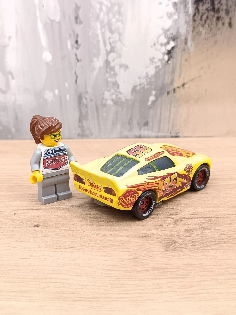 Carro Flash McQueen - Brinquedo novo (CFS08) – photo 2